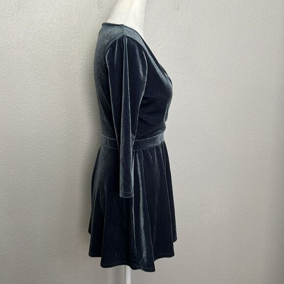 Silence + Noise Velvet Romper Blue Size Small - Picture 3 of 8